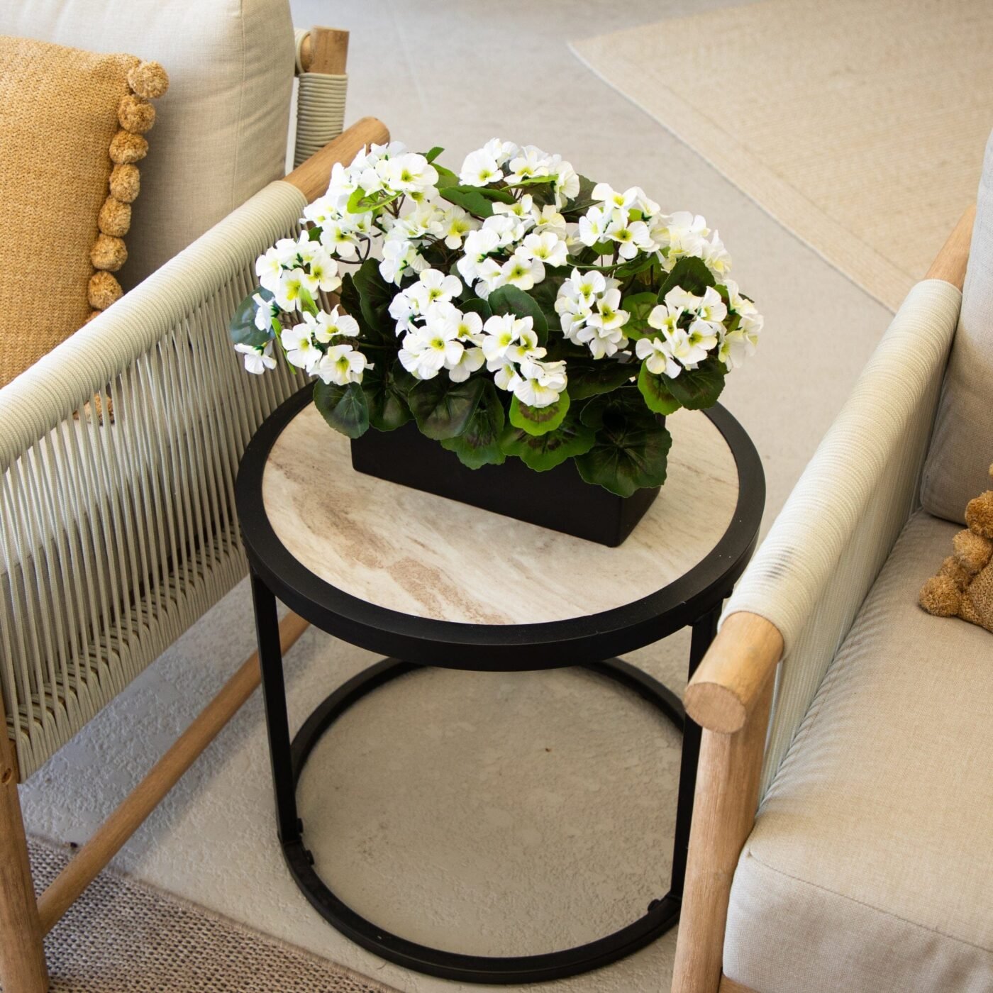 13" Geranium in Rectangular Planter UV Resistant (Indoor/Outdoor)