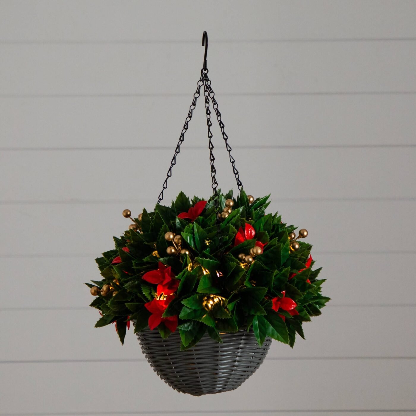 24" Pre-Lit UV Resistant Artificial Red Tip Photinia & Gold Berries Christmas Hanging Basket with 34 Warm White LED Lights (Indoor/Outdoor)