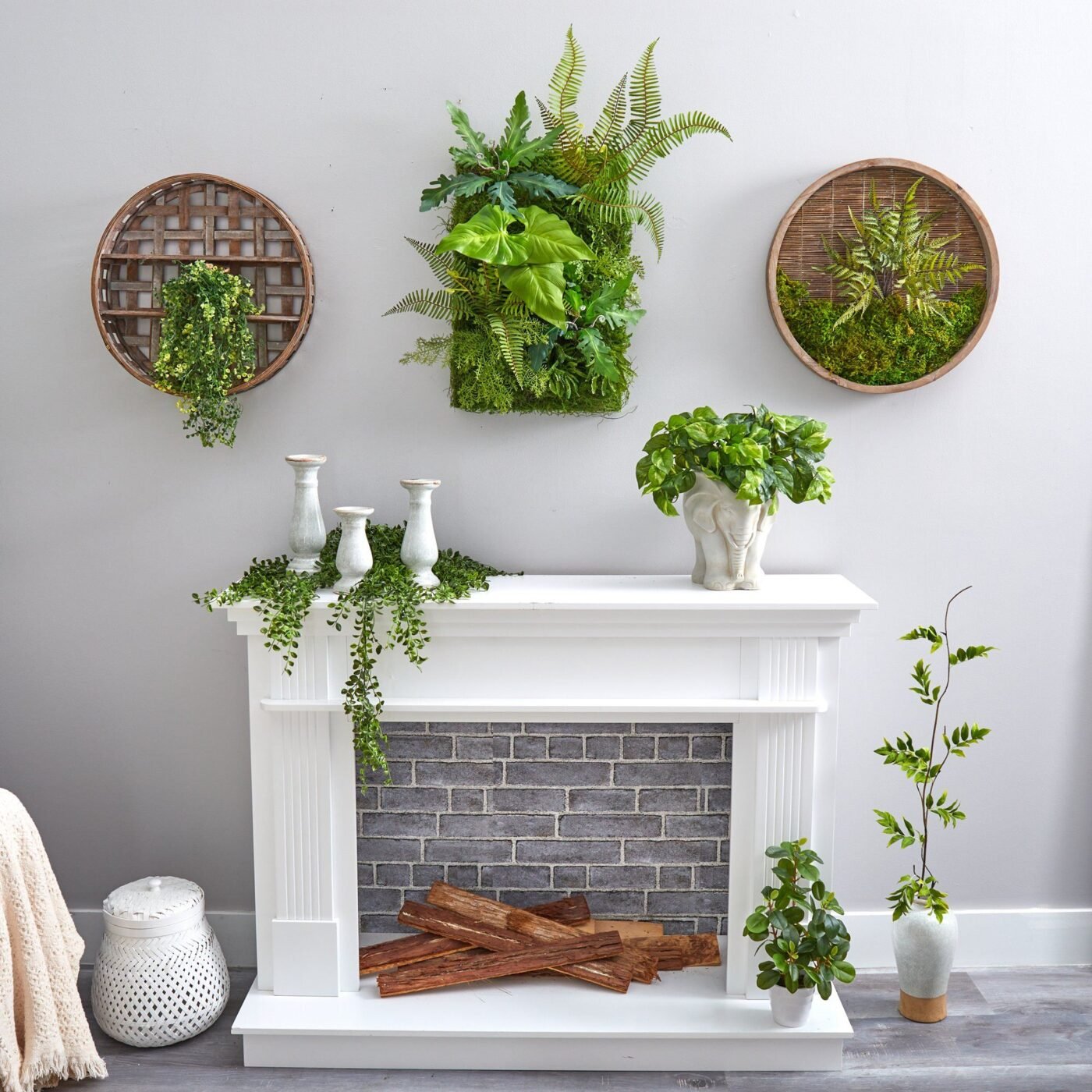 24" x 16" Mixed Foliage Artificial Living Wall