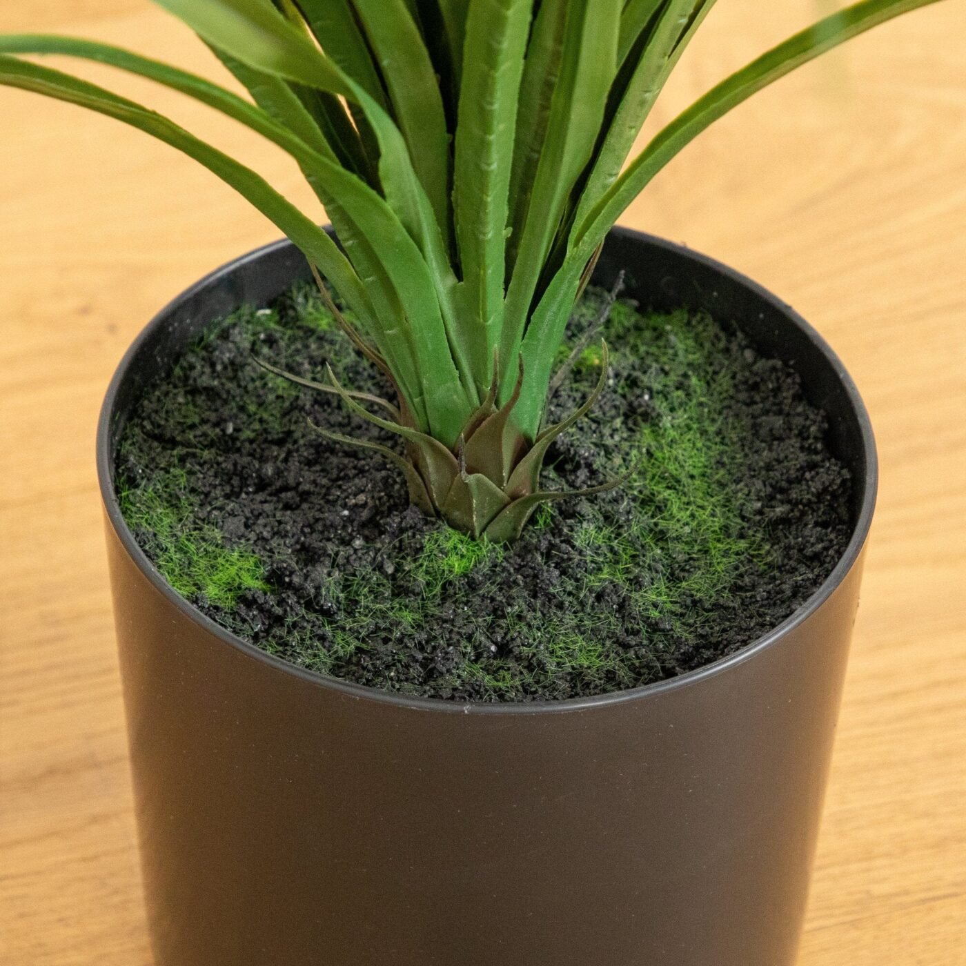 6' UV Resistant Artificial Grass Plant (Indoor/Outdoor)